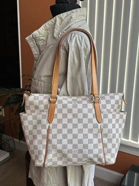LOUIS VUITTON Damier Azur Totally PM Tote